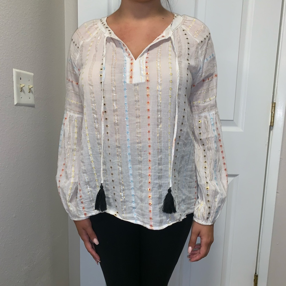 Belle Vere long sleeve top with shimmery threading
